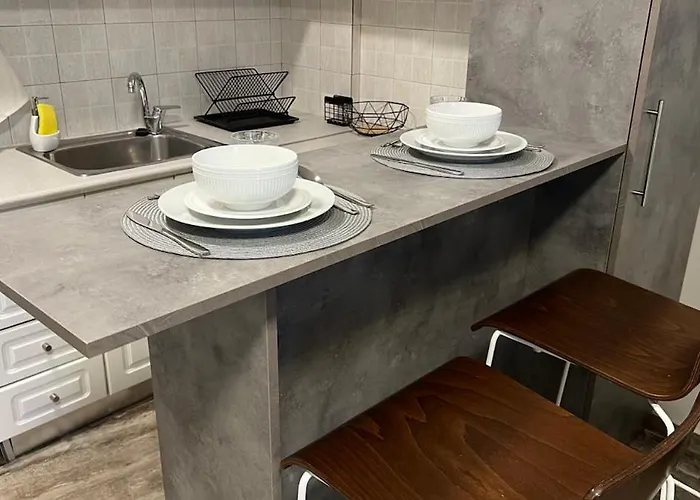 Zoufi's In The Heart Of The Old Town * Patras